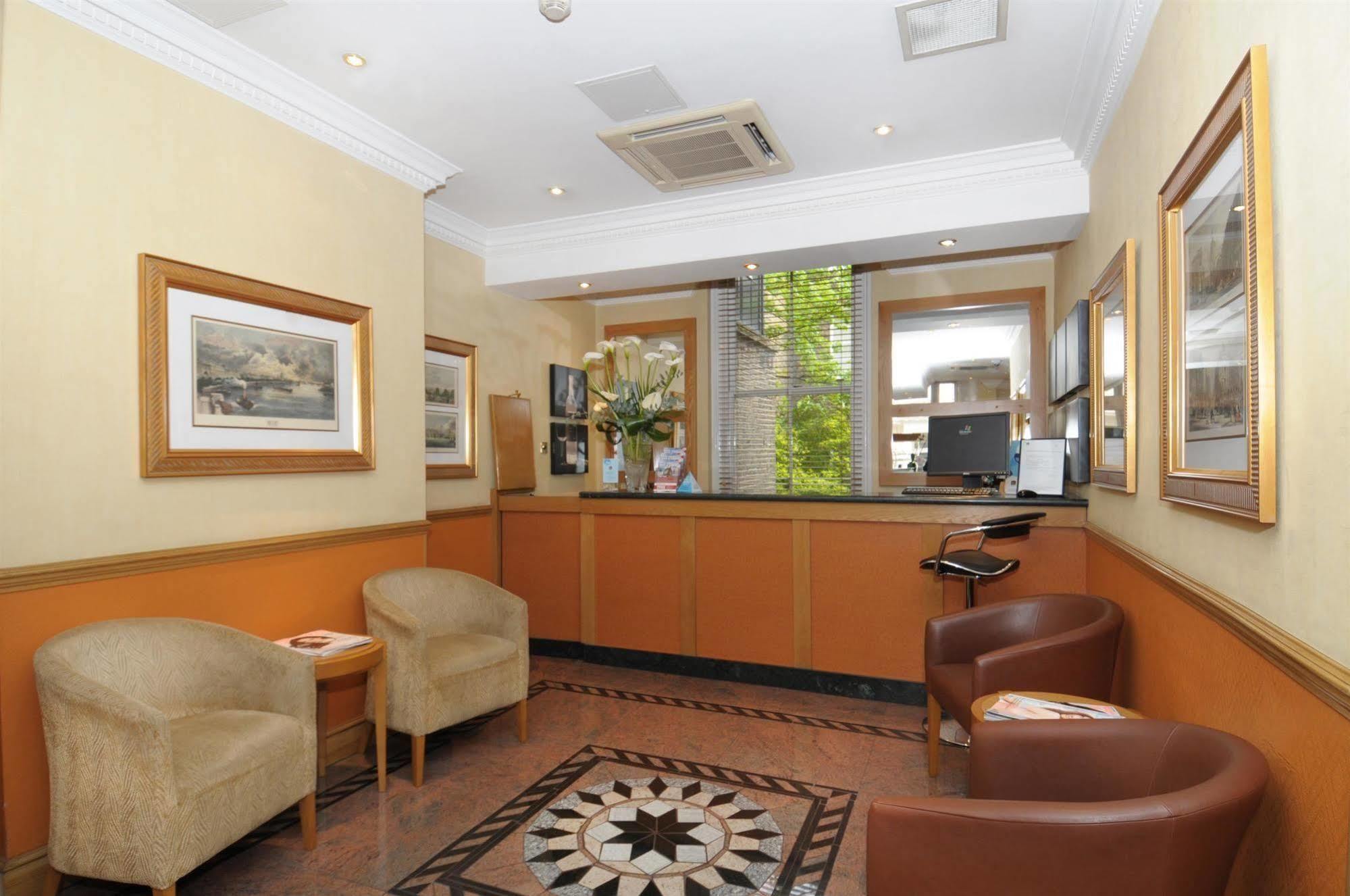 Hotel Western